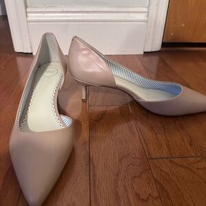 901 Heels- never worn!